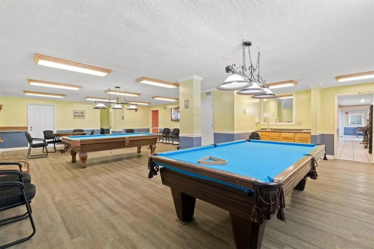 Regency Towers 207 - Sleeps 8 -East-Gulf Overview Panama City Beach Lägenhet
