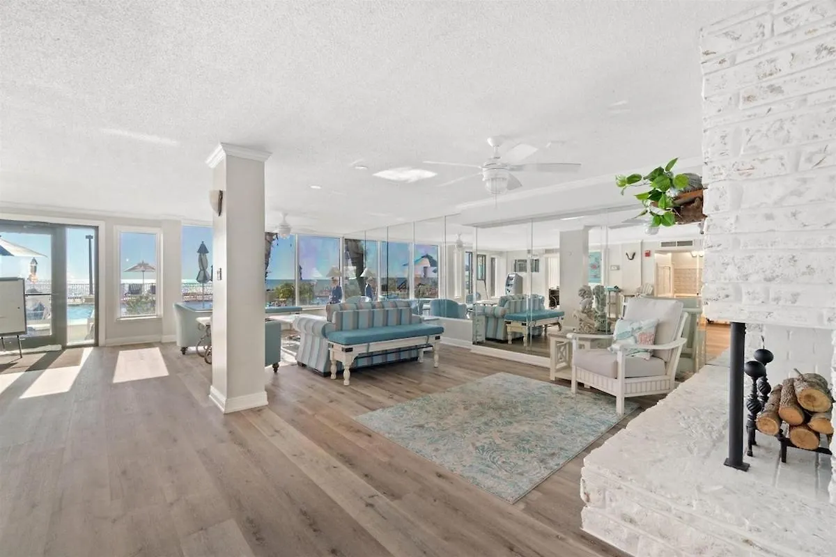 Regency Towers 207 - Sleeps 8 -East-Gulf Overview Panama City Beach